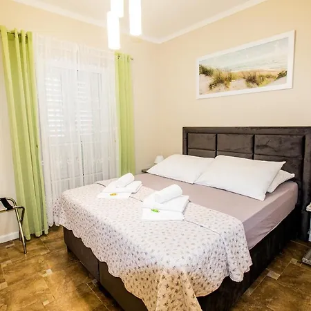 Petrac - App1 * Banjol